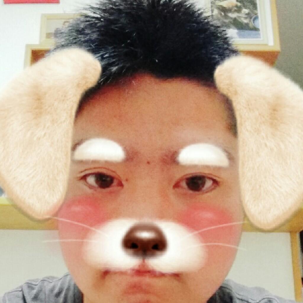 樋口きょうへい