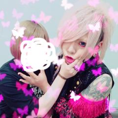 あやぼー(W 肉・)