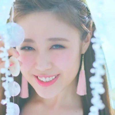 REINA WASHIO