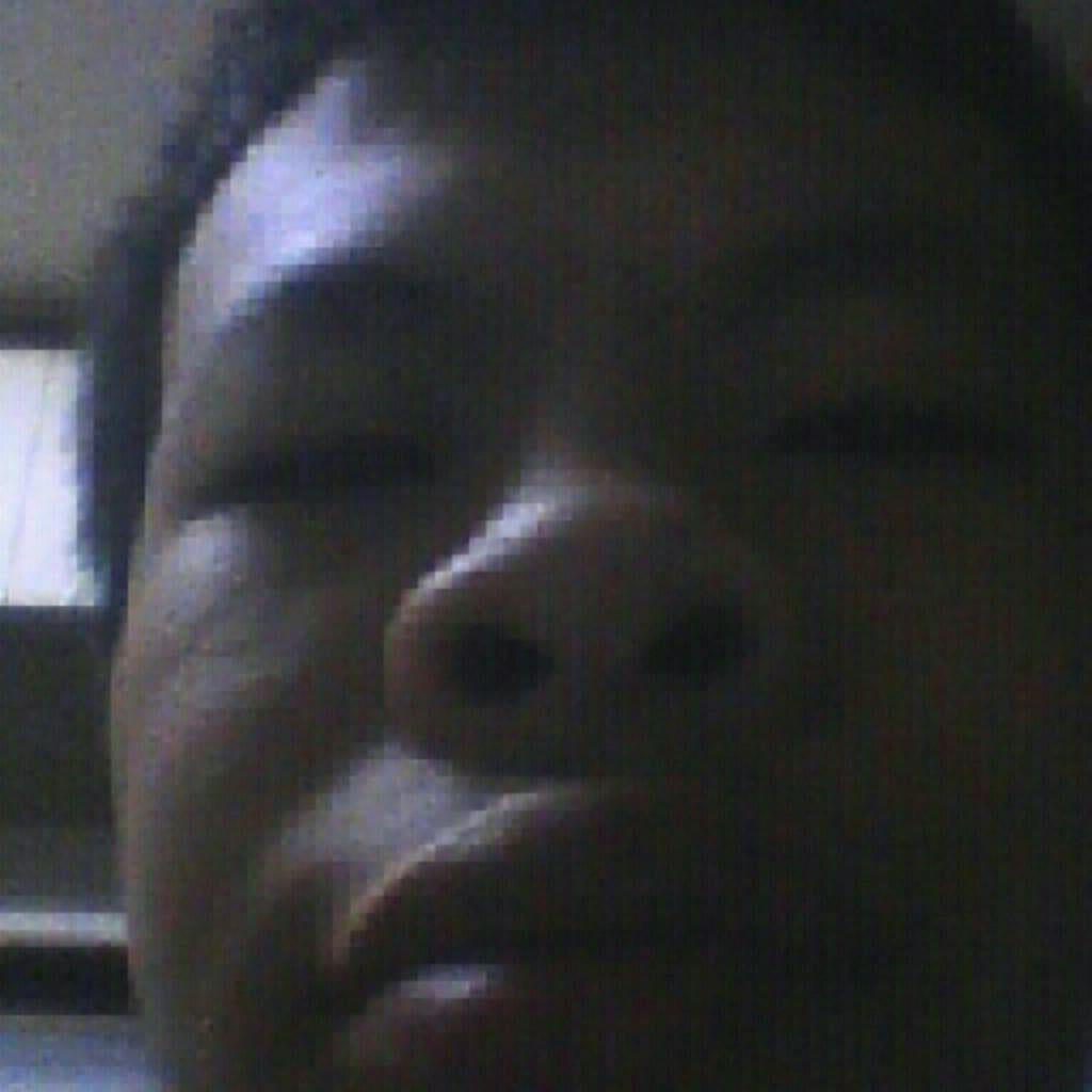 だれかつきあってよ