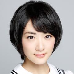 生駒里奈(乃木坂46)の写真集