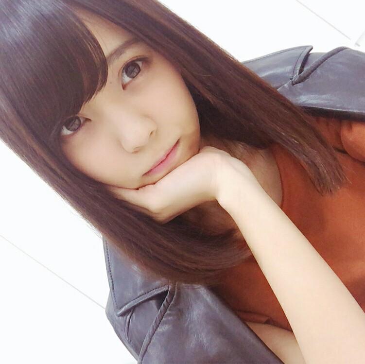 ゆ     い