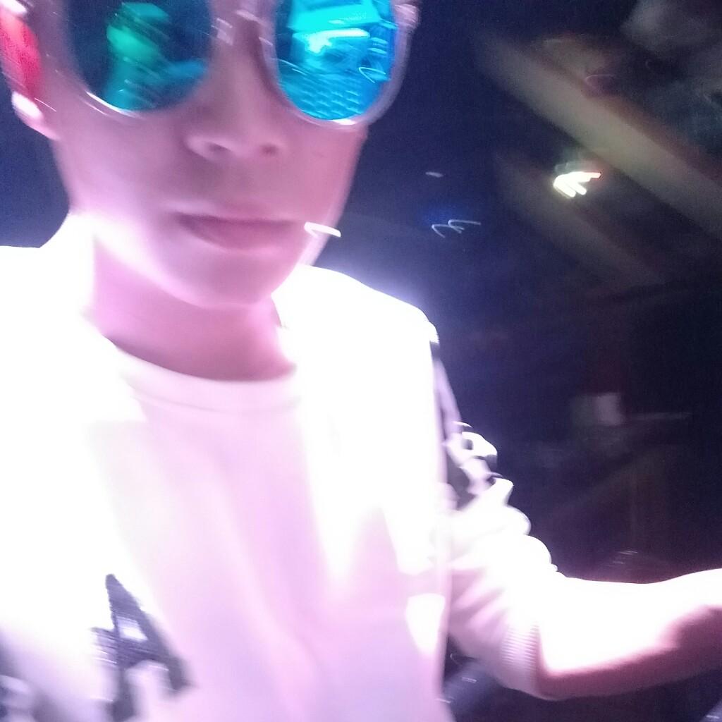 不会玩这种软件