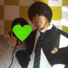 MOMOE