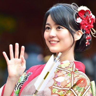 けん