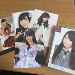 48グループの生写真下さい。