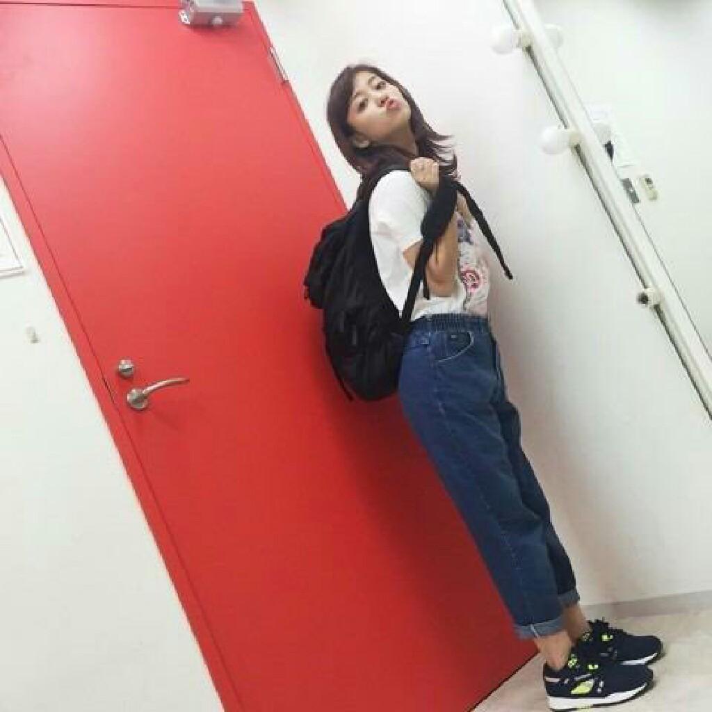 あや.