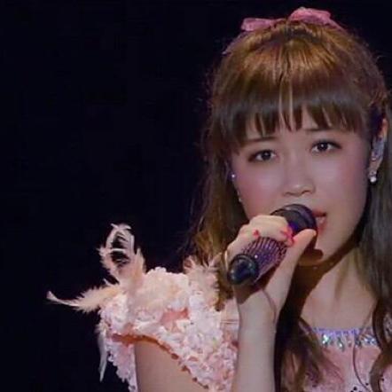 鷲尾伶菜 bot.のトーク