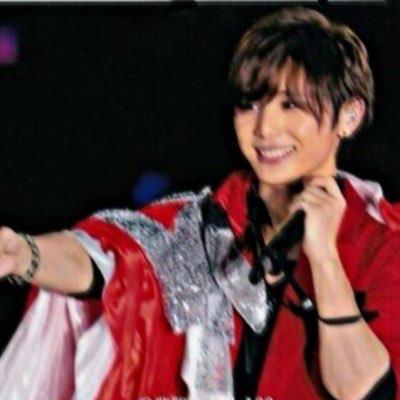 @　　　　　諒  　  裙