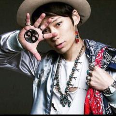 UVERWORLD    TAKUYA∞