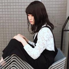 なお。