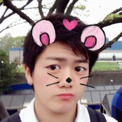 黒髪のKaN