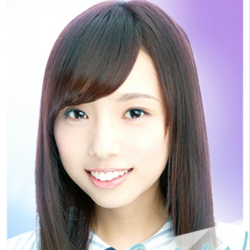新内眞衣(乃木坂46)