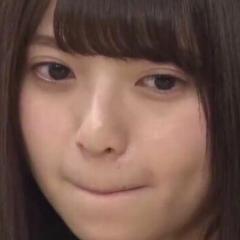 や