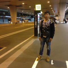 私は日本人の友達 が ほしいです。