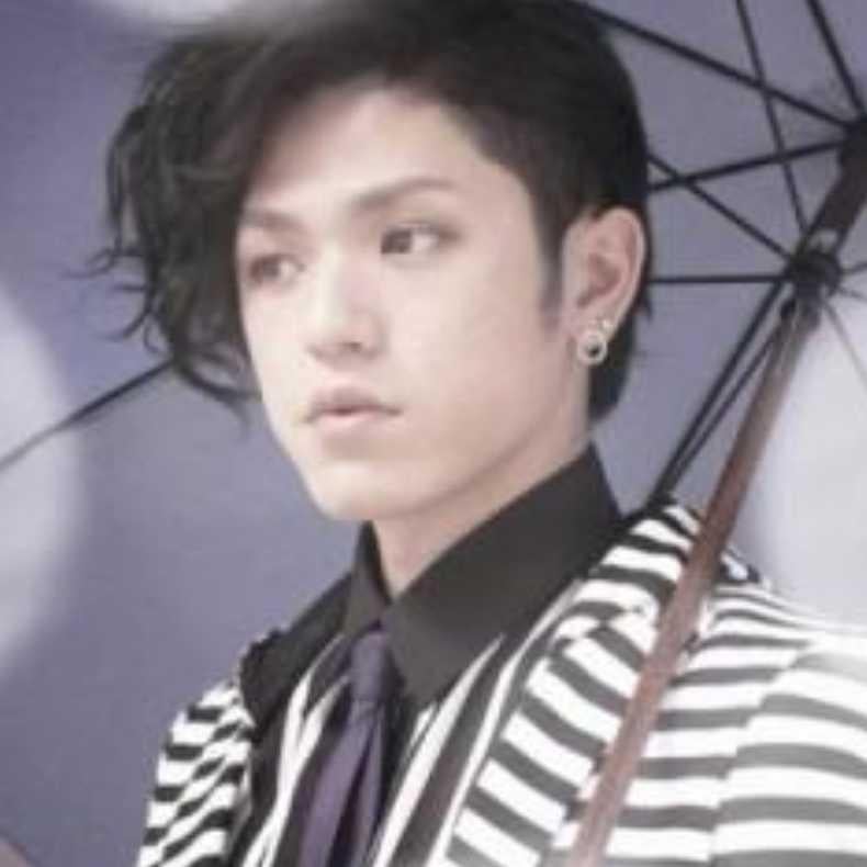 末吉秀太