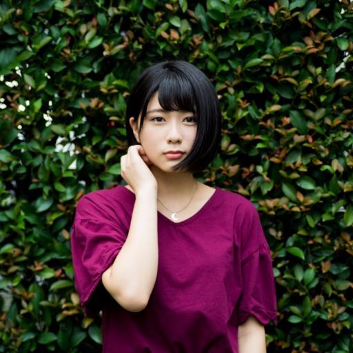 清水麻璃亜