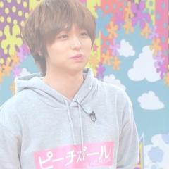 伊野尾慧