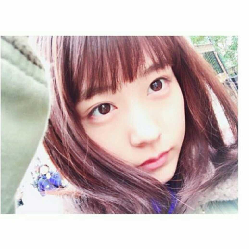にこ