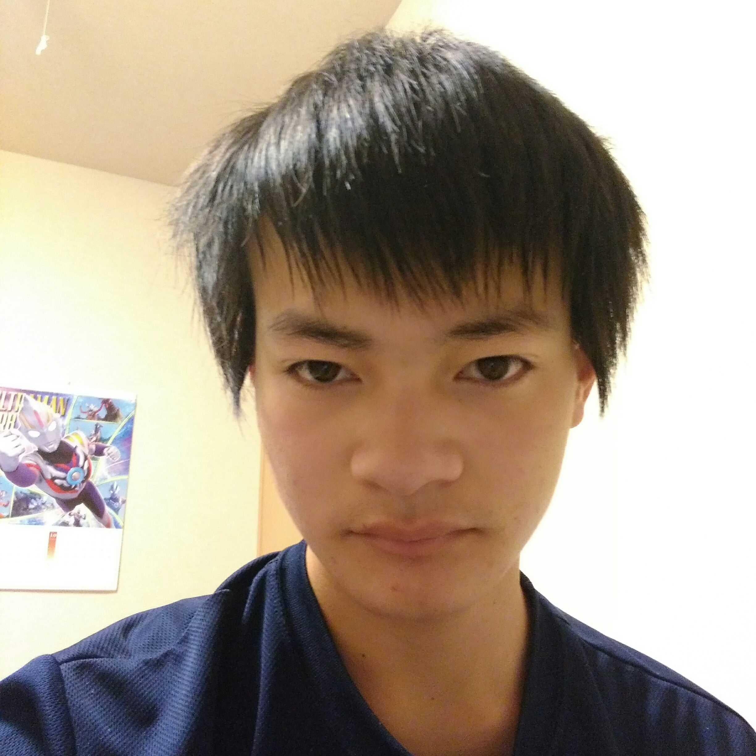 なおや