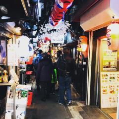 とも