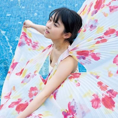 かねくぼまりか⊿