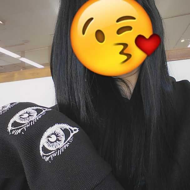 M⃠iu