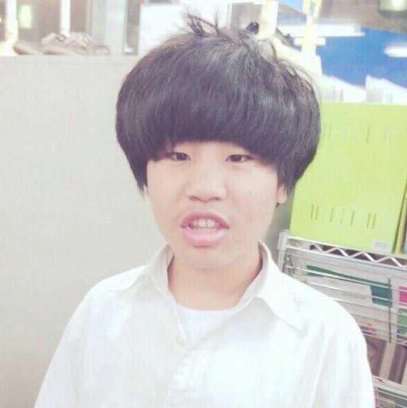 市瀬吏希