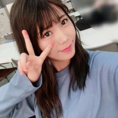 あ や ぴ ょ ん 。( @piii_pyonhina )