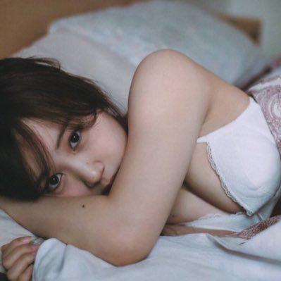 梁