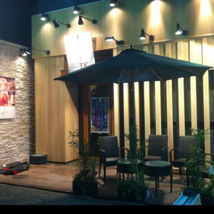 坂道を転がり中