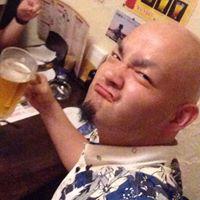 島仲裕次郎