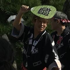 たごまる
