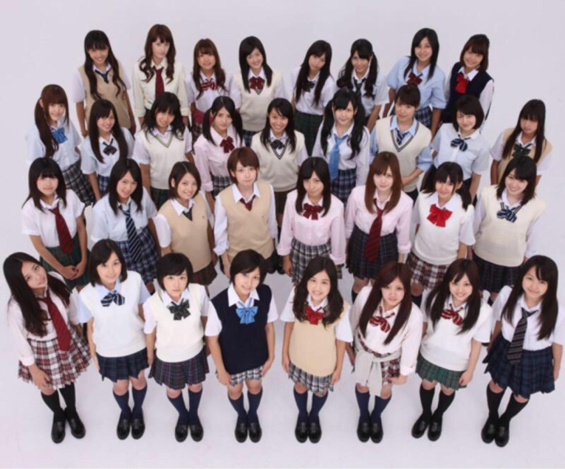 欅坂46グループ写真集『21人の未完成』の大胆なSNS施策 『乃木撮