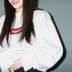 う