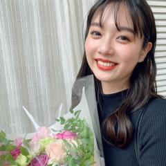 新川優愛