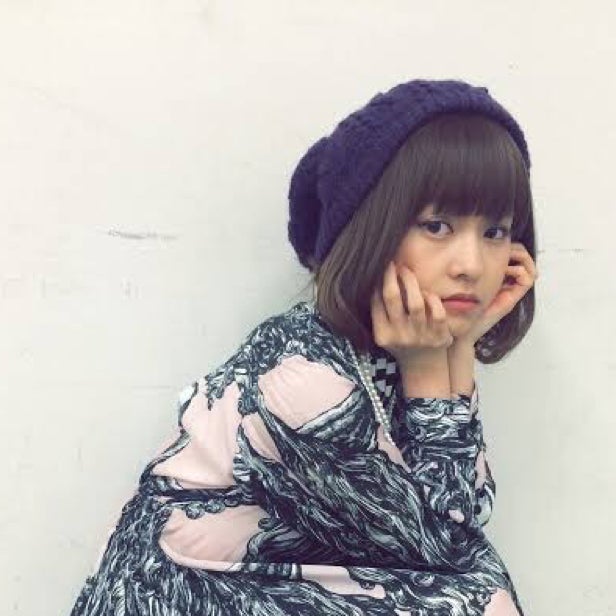 ま