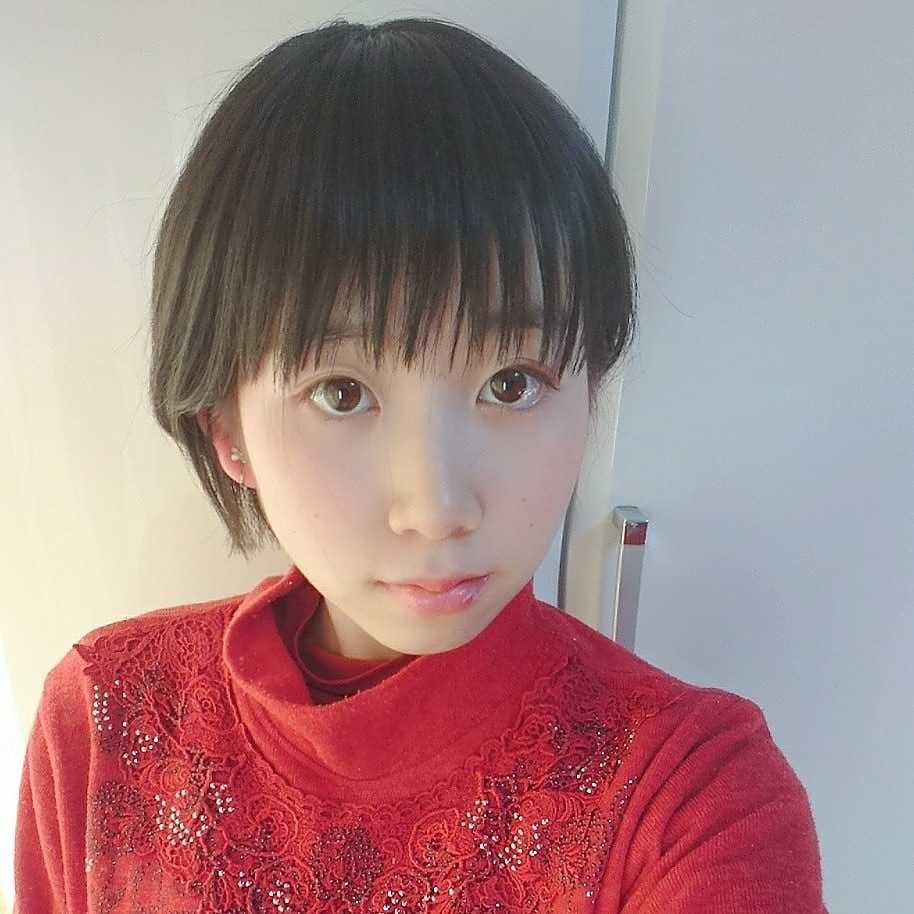 ひなこ