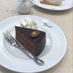 ユイ☺︎