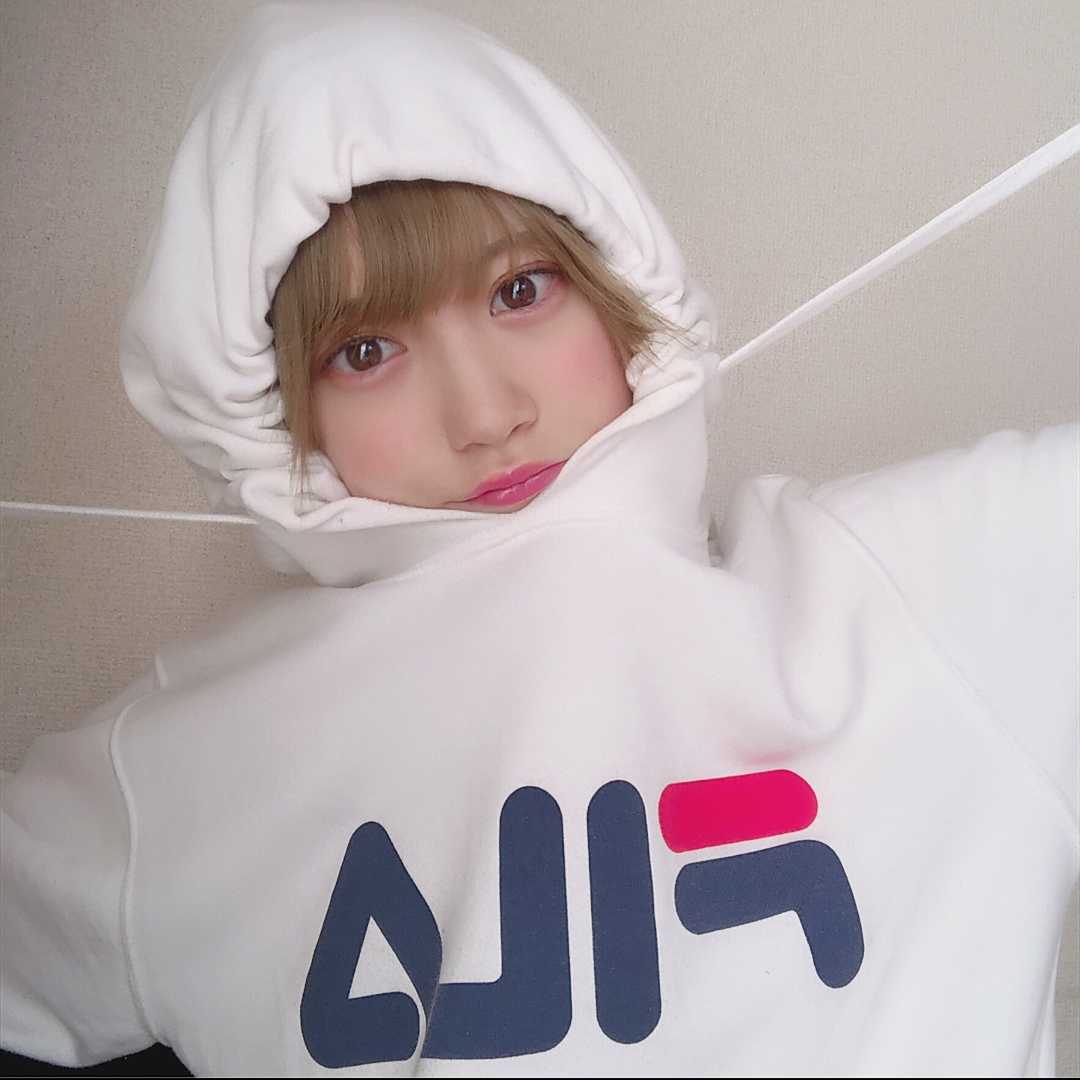 ユイ.•*¨*•.¸¸♬