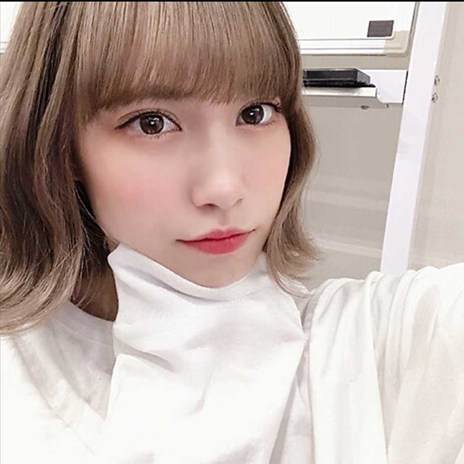 ユイ.•*¨*•.¸¸♬