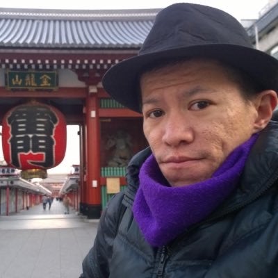 アドルフ