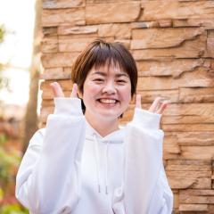 まや
