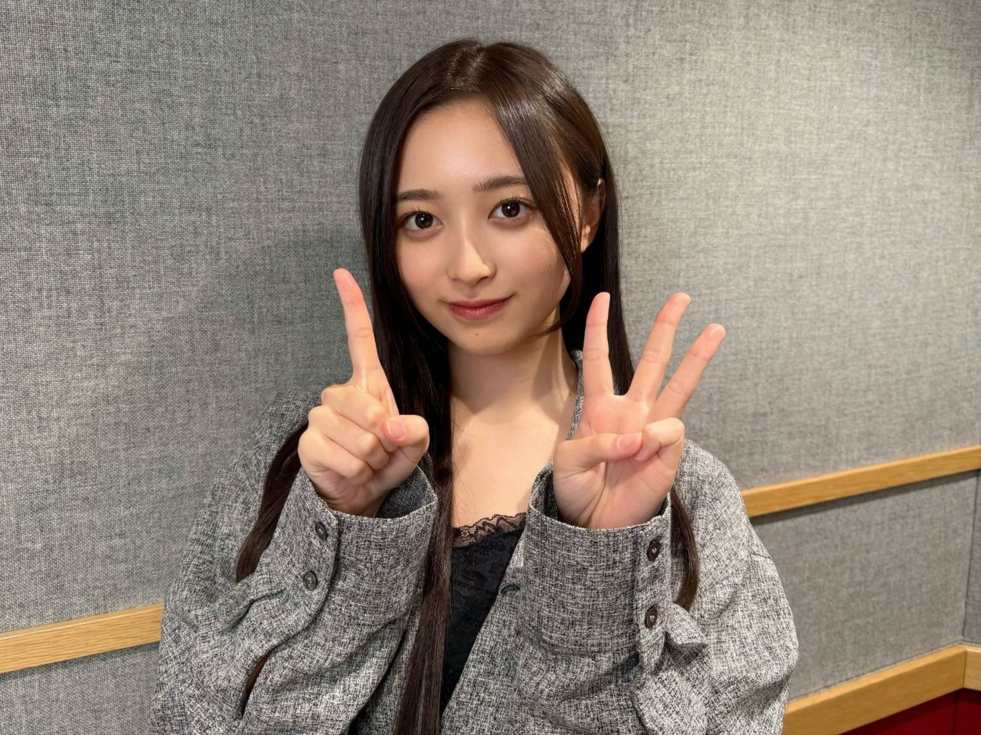 乃木フェス井上和 直筆サインLEDクロック 乃木坂46時計 櫻坂6期生日