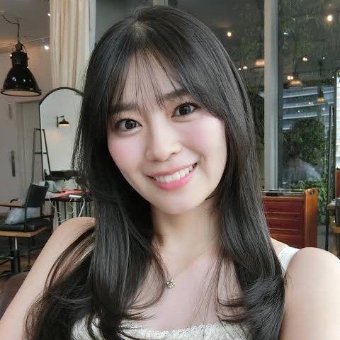 坂井仁香