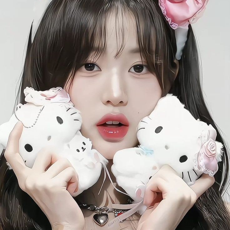 🎄🥨🍰Wonyoung🎄🥨🍰