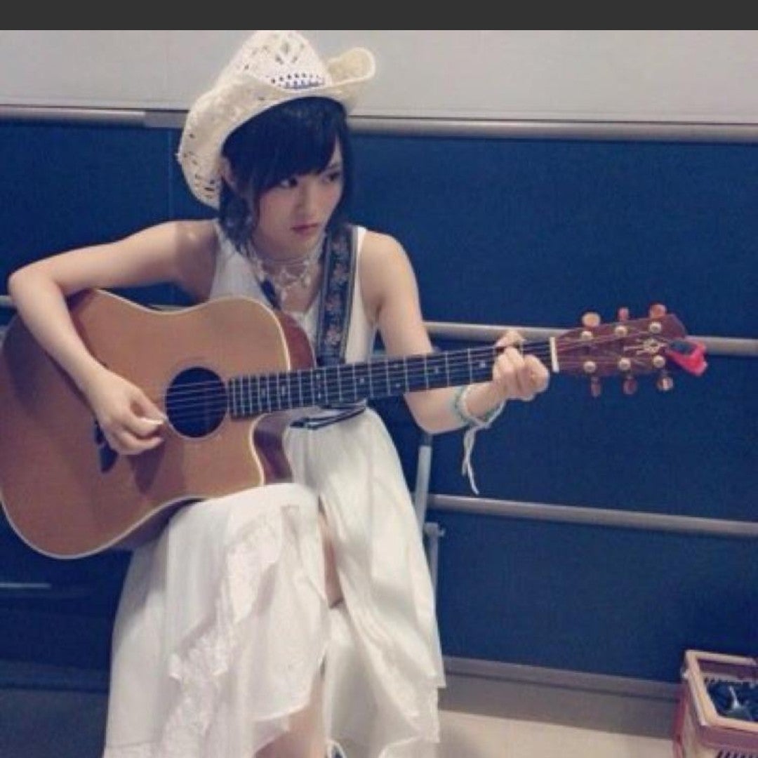山本彩