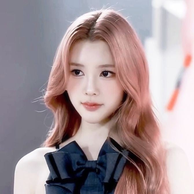 🍒˙⋆.˚ ᡣ𐭩A-NAROOM🍒˙⋆.˚ ᡣ𐭩