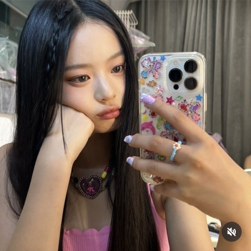 𝓗𝓪𝓷𝓷𝓲🐰