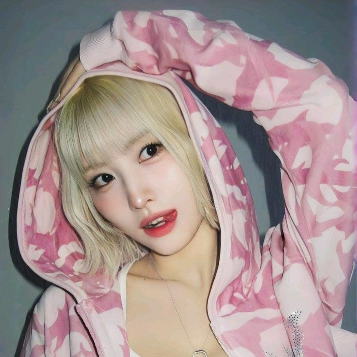 🍑🎀💗𝑴𝑶𝑴𝑶💗🎀🍑